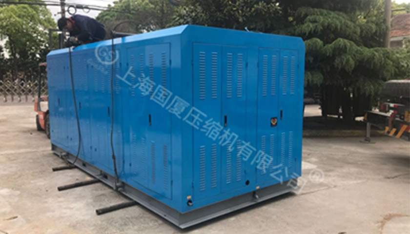潛水充氣機